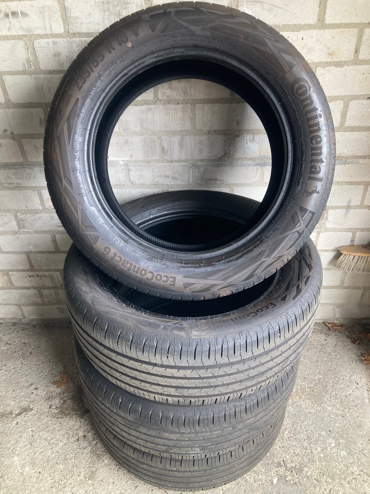 4 X Zomerbanden 235 / 55 R 18 100 V Continetal Eco Contact 6, Ophalen, 18 inch, 235 mm, Band(en)