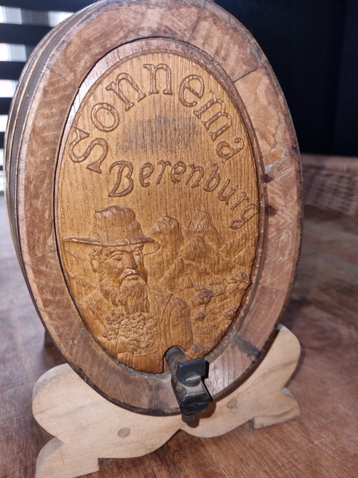 Oude houten Sonnema Berenburg vat met kraan, Ophalen of Verzenden, Gebruikt