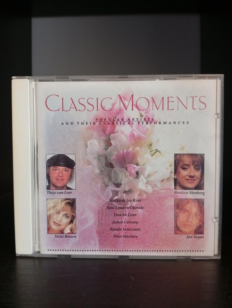 Classic Moments - Diverse Artiesten CD, Ophalen of Verzenden, Modernisme tot heden, Gebruikt, Orkest of Ballet