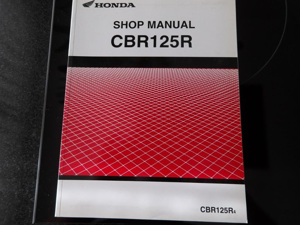 Origineel werkplaatshandboek Honda CBR125R, Motoren, Verzenden, Honda