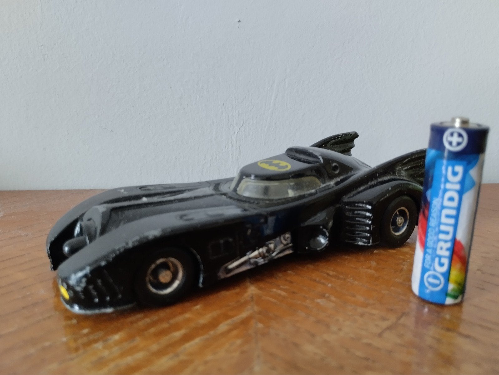 Bat Man auto, Hobby en Vrije tijd, Modelauto's | 1:24, Ophalen of Verzenden