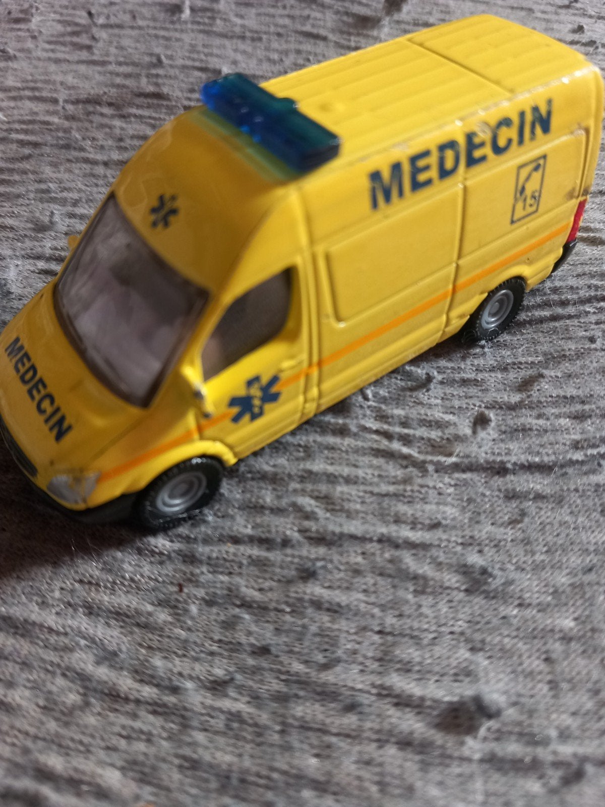Mercedes sprinter Medecin, Ophalen of Verzenden, Zo goed als nieuw, Bus of Vrachtwagen, Overige merken