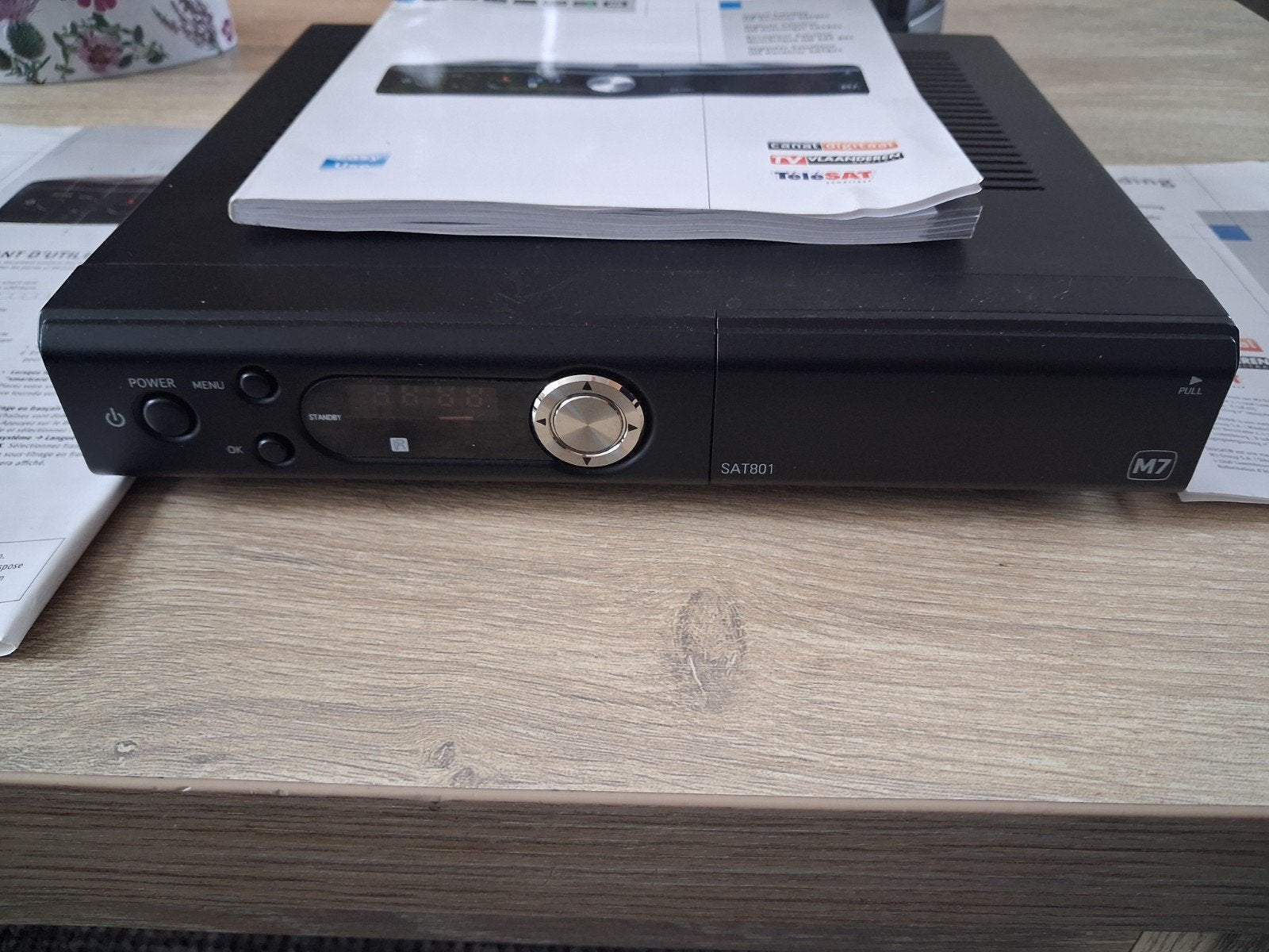 M7 Satelliet Tuner - SAT801 Decoder voor Canal Digitaal, Ophalen of Verzenden, Gebruikt, Decoder