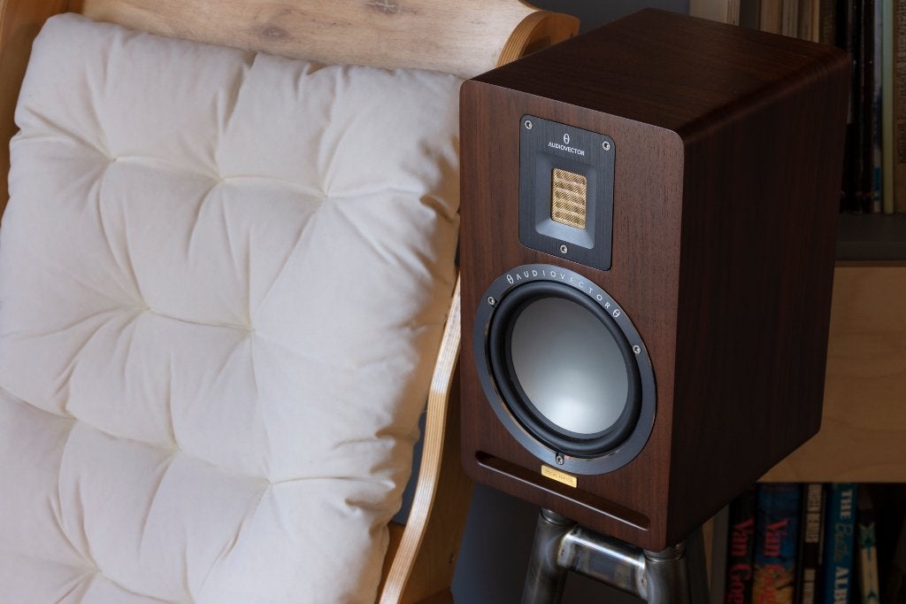 Audiovector QR1 SE.
