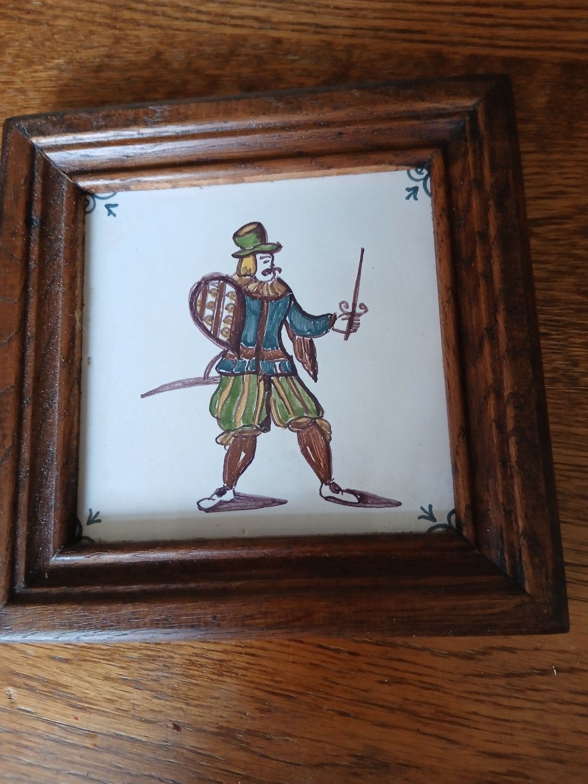 Oud tegeltje met houten lijst - Makkum Handwerk, Ophalen of Verzenden
