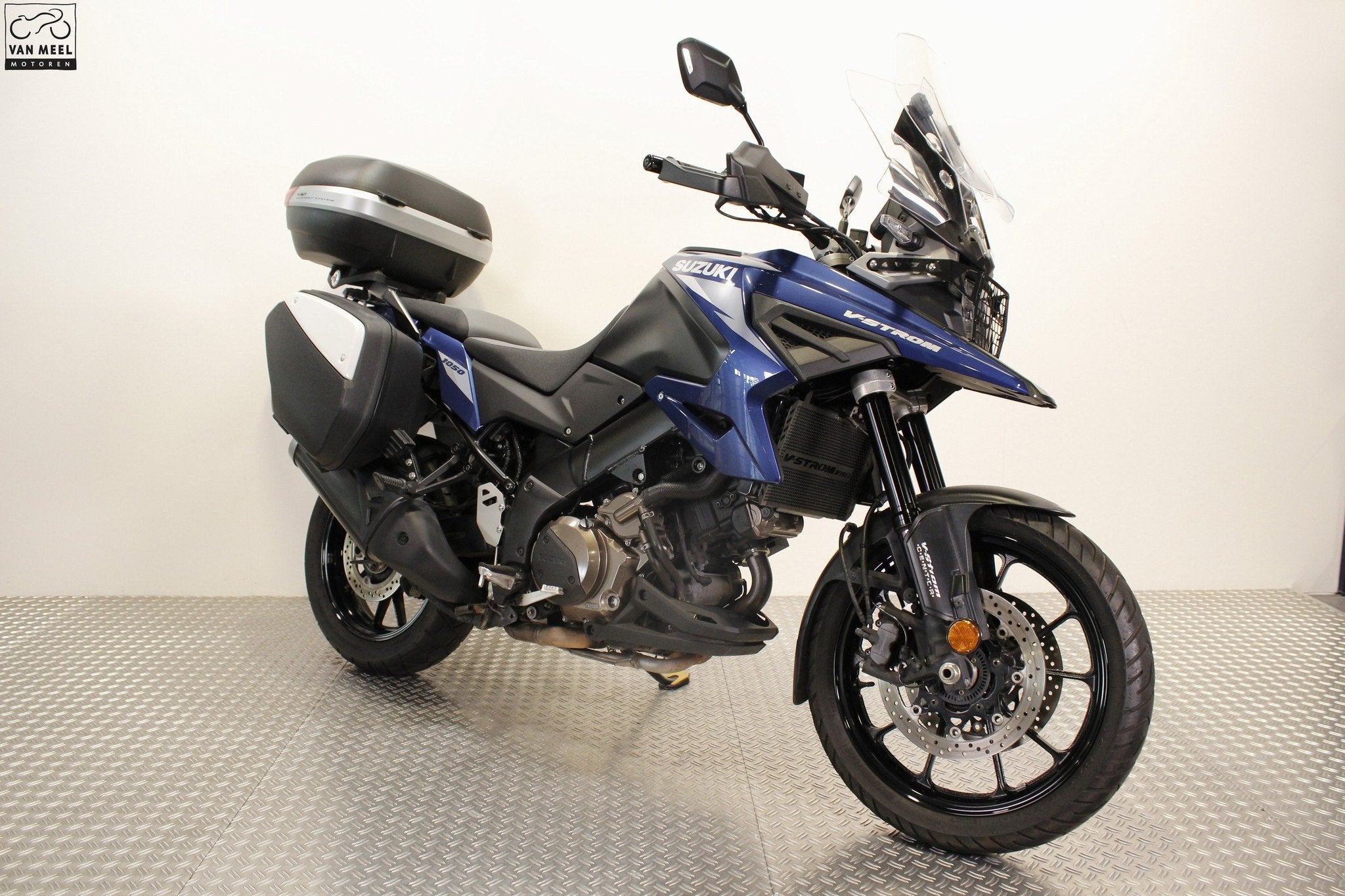 Suzuki DL1000; V-STROM (bj 2024), Motoren, Motoren | Suzuki, Lange Dreef 12
4131NH  Vianen, NL, Suzuki, Bedrijf, Klantenservice@suzuki.nl