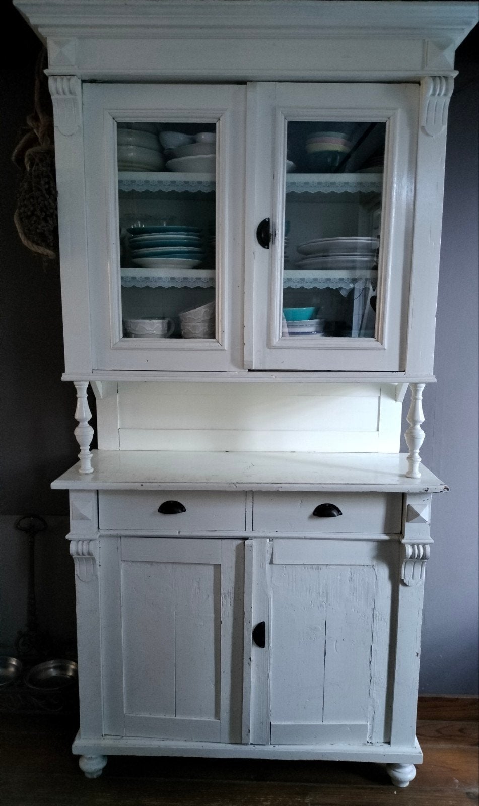 Witte antiek grenen buffetkast, keukenkast, servieskast., Ophalen, Gebruikt, 200 cm of meer, Antiek brocante