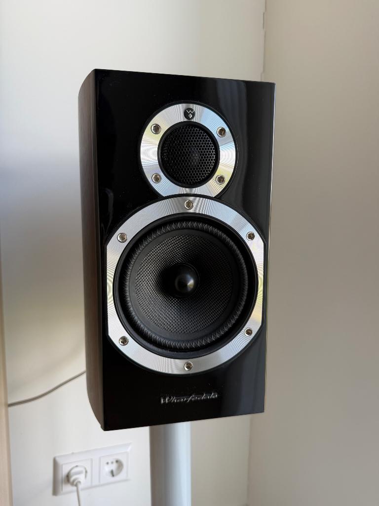 Wharfedale Diamond 10.1 – compacte hifi‑luidsprekers, Audio, Tv en Foto, Luidsprekers, Gebruikt, 60 tot 120 watt, Front, Rear of Stereo speakers