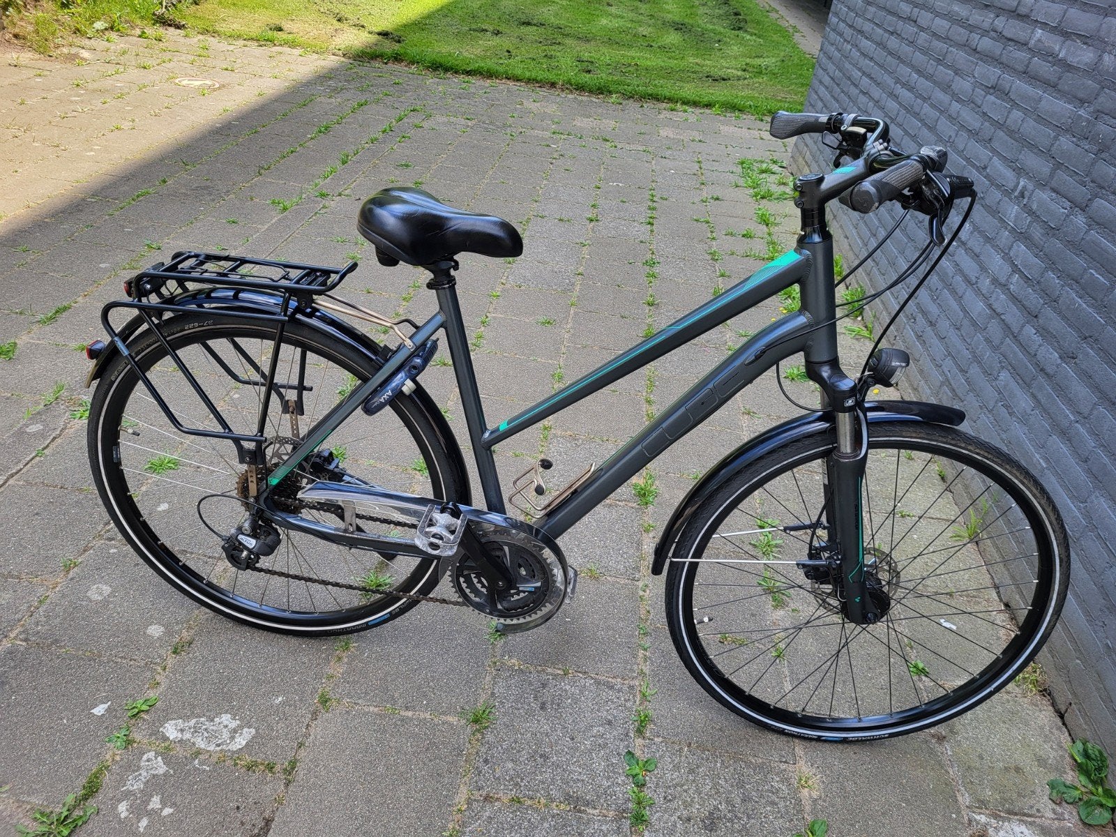 Cube touring pro sport damesfiets 28 inch met 3x9 versnellin, 53 tot 56 cm, Zo goed als nieuw, Meer dan 20 versnellingen, Ophalen