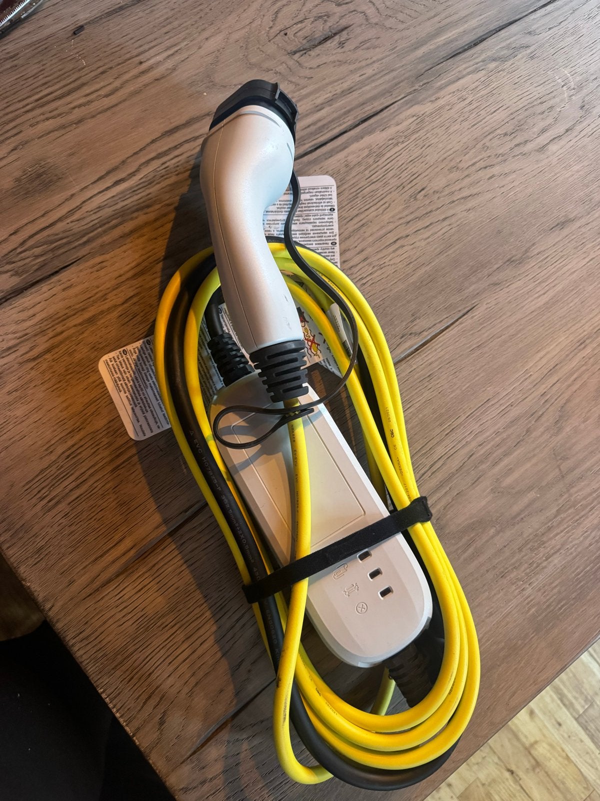 VW Aptiv Thuislader - 230V, Auto diversen, Laadpalen, Ophalen of Verzenden, Nieuw, Laadkabel