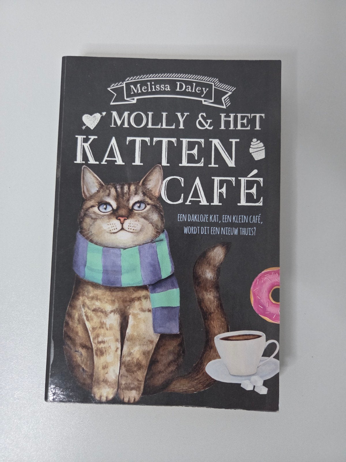 Molly & Het Kattencafé | Melissa Daley | Feelgood Roman, Europa overig, Ophalen of Verzenden, Zo goed als nieuw, Melissa Daley