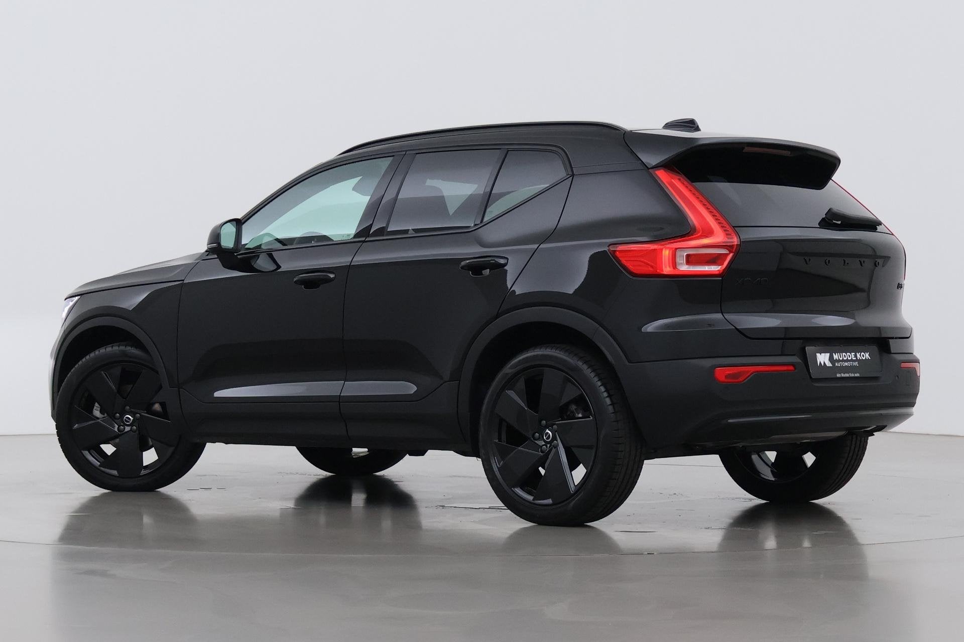 Volvo XC40 2.0 B3 Plus Black Edition | Harman/Kardon | Pilot, Auto's, Gebruikt, Euro 6, 4 cilinders, 1969 cc