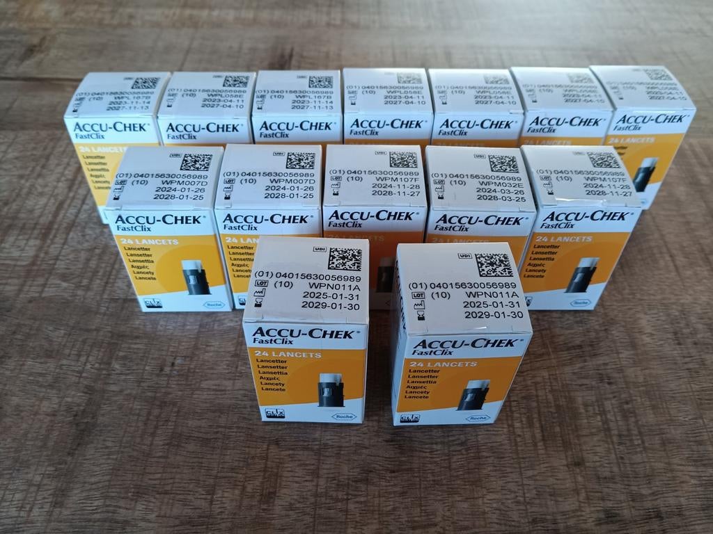 Naaldjes voor een vingerprik accu chek fastclix, Ophalen of Verzenden, Nieuw