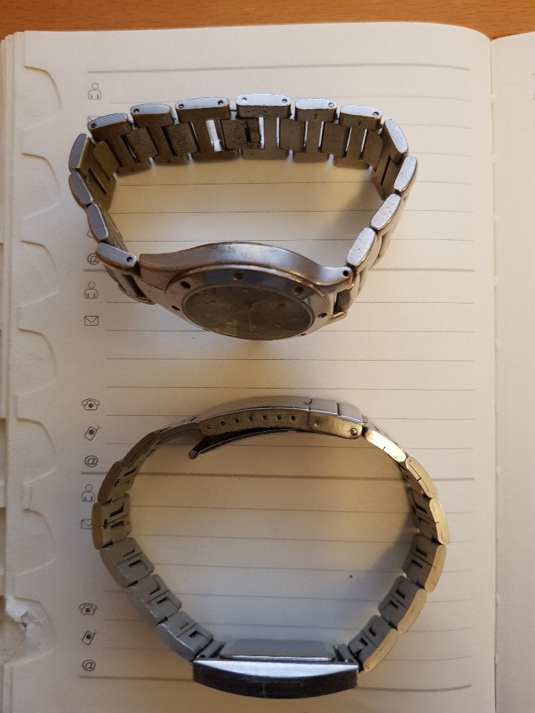 2 Heren horloges voor 6 euro metalen band incl batterijen, Overige merken, Staal, Gebruikt, Staal