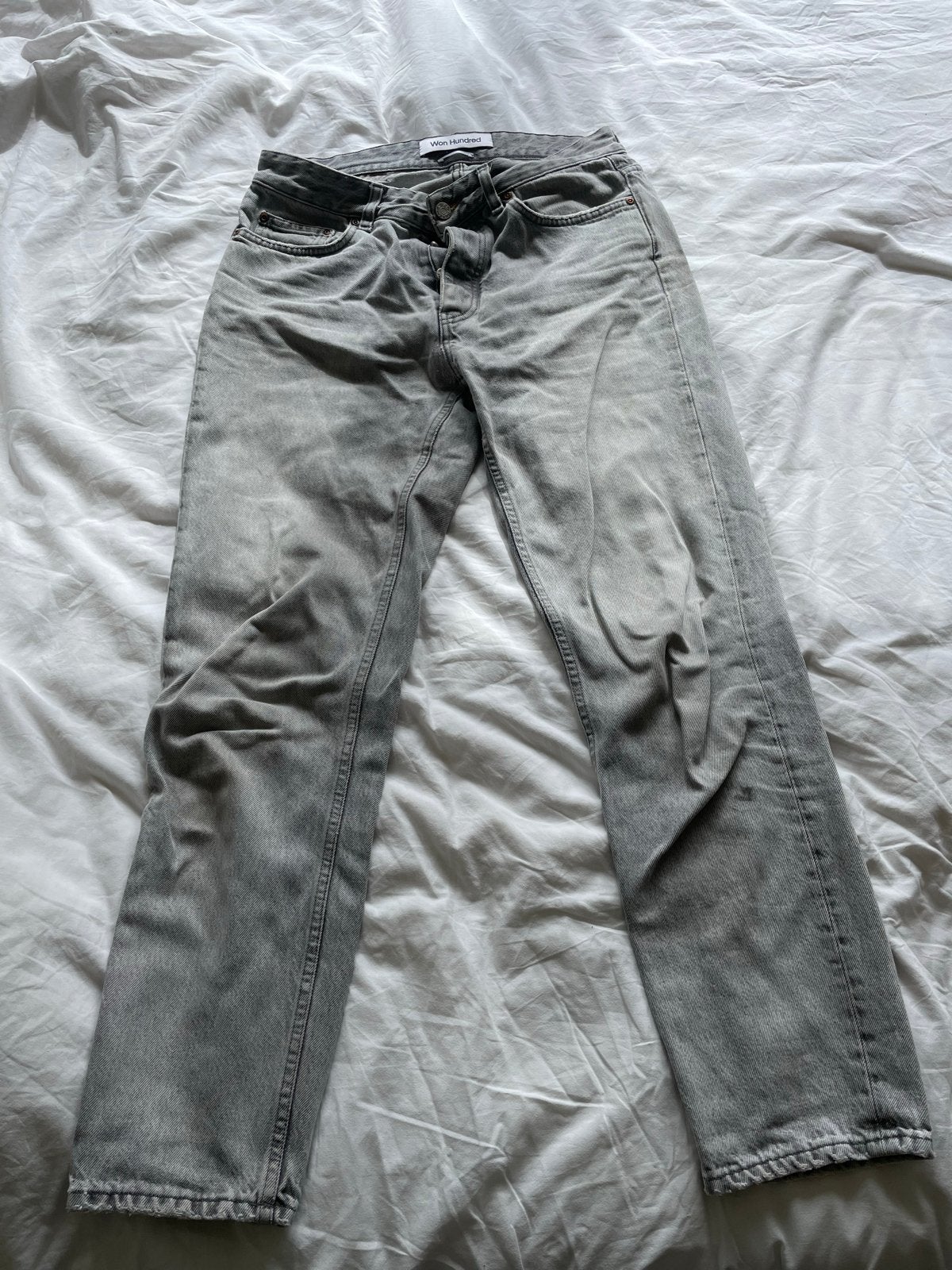 Grijze Won Hundred Jeans - Maat 29x30, Kleding | Heren, Ophalen of Verzenden, Gedragen, Grijs, Overige jeansmaten