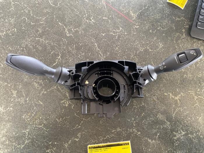 Combischakelaar Stuurkolom van een Ford Fiesta, Auto-onderdelen, Gebruikt, -, -, Ford