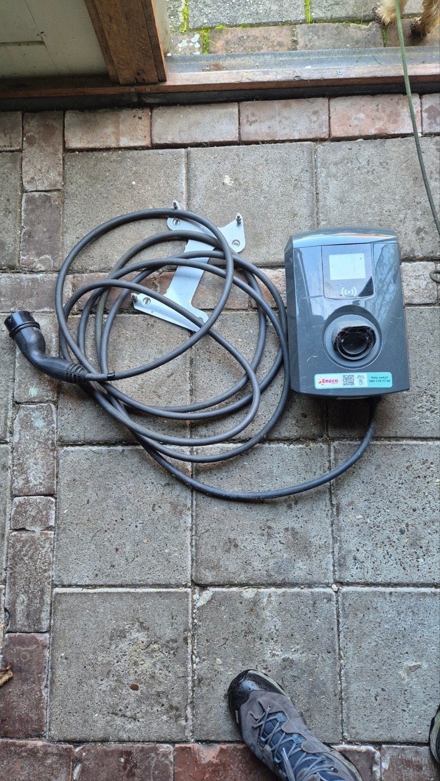Alfen Eve Single Pro-Line Laadpaal met 7,5M Type 2 kabel, Ophalen, Zo goed als nieuw, Laadpaal en Laadkabel