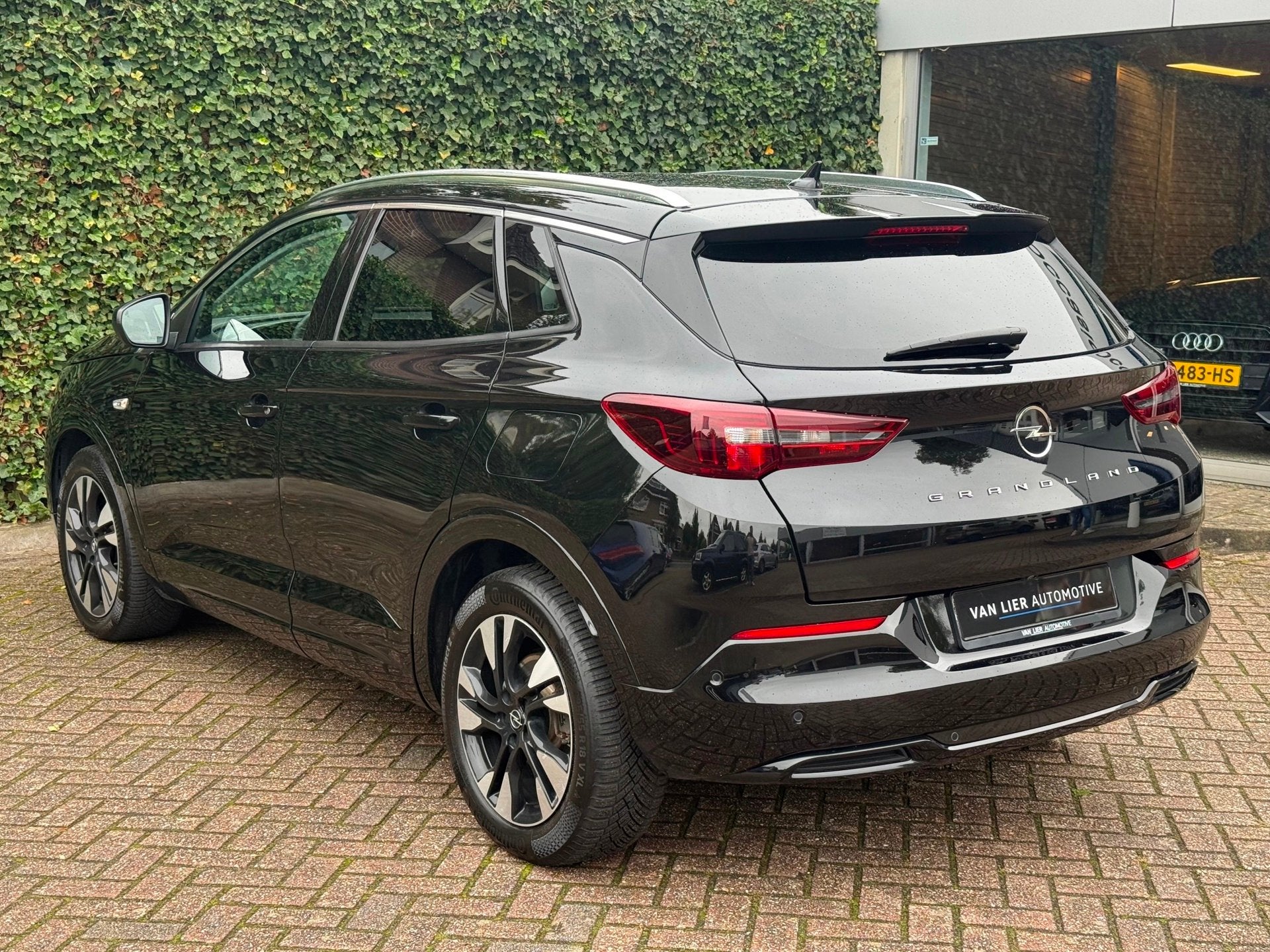 Opel Grandland 1.6 Turbo Plug-In Hybrid | SOH 95% | Leder |, Auto's, Dealer onderhouden, Zwart, 4 cilinders, 181 pk