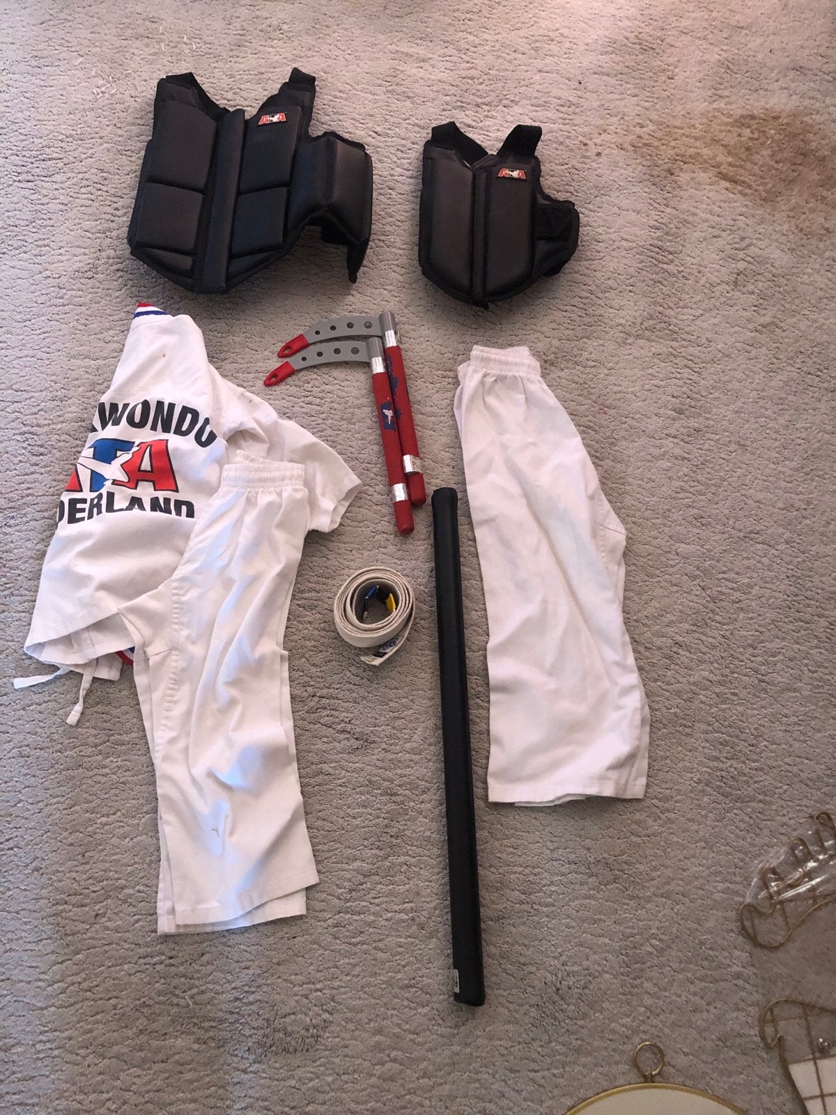 Taekwondo Kids XS beginner uitrusting met witte band, Ophalen, Gebruikt, Taekwondo, Maat XS of kleiner