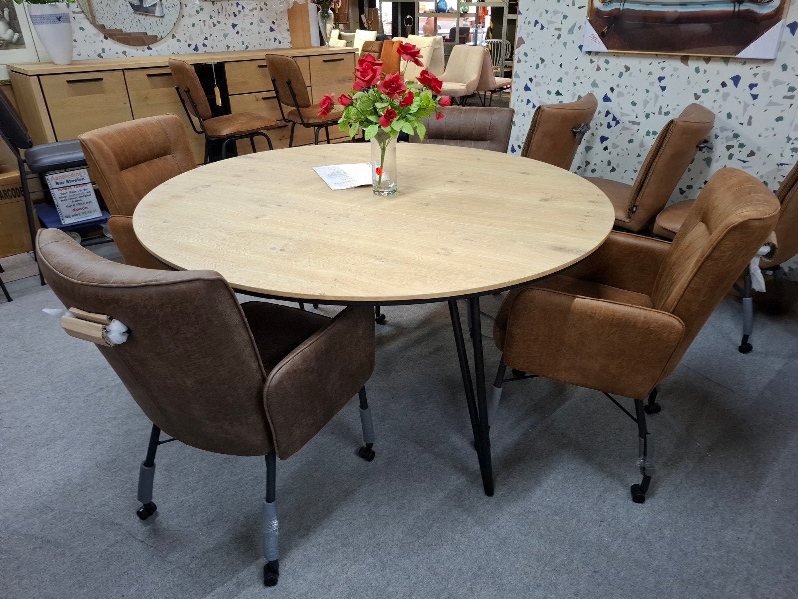 4 Nieuwe Armleuning stoelen met Wiel en Greep, Olvi, H&H, Ophalen, Bruin, Nieuw, Stof