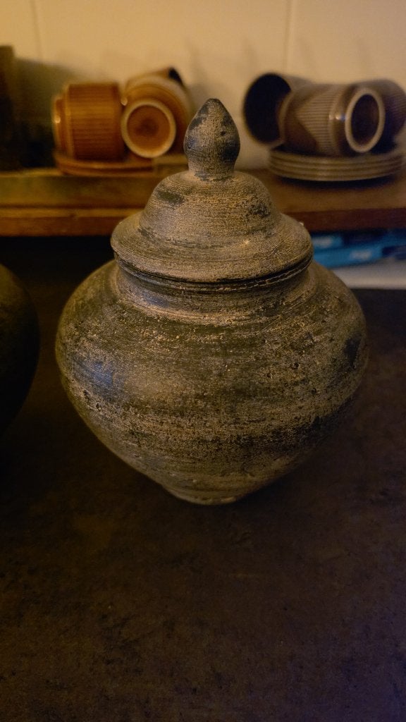 Stoere landelijke pot met deksel - 13 cm Sober / Hoffz stijl, Huis en Inrichting, Gebruikt, Ophalen of Verzenden, Landelijk, Grijs