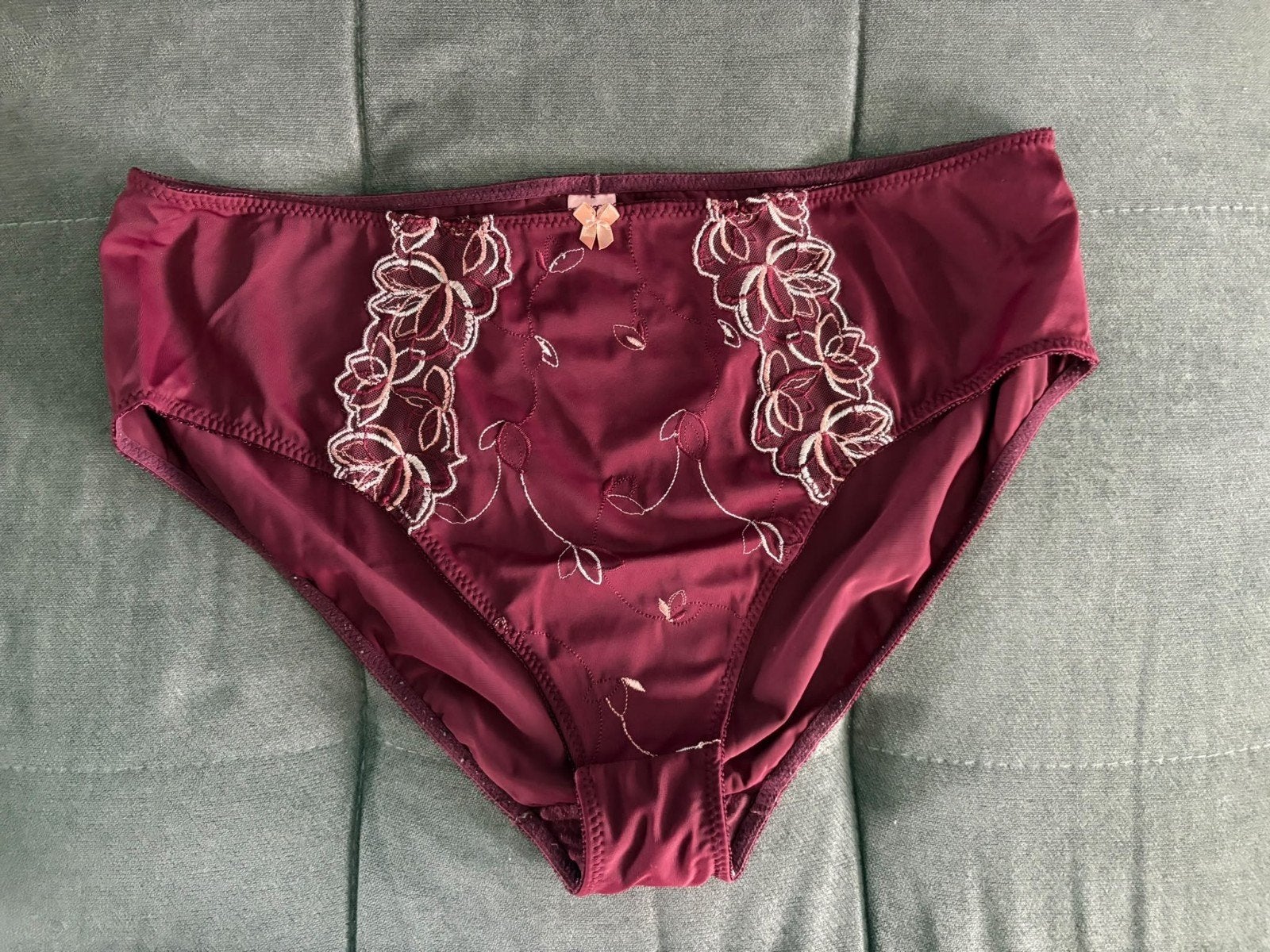 Hunkemöller Slip XXL - Bordeauxrood met bloemen (2 stuks), Hunkemöller, Ophalen of Verzenden, Rood, Slip