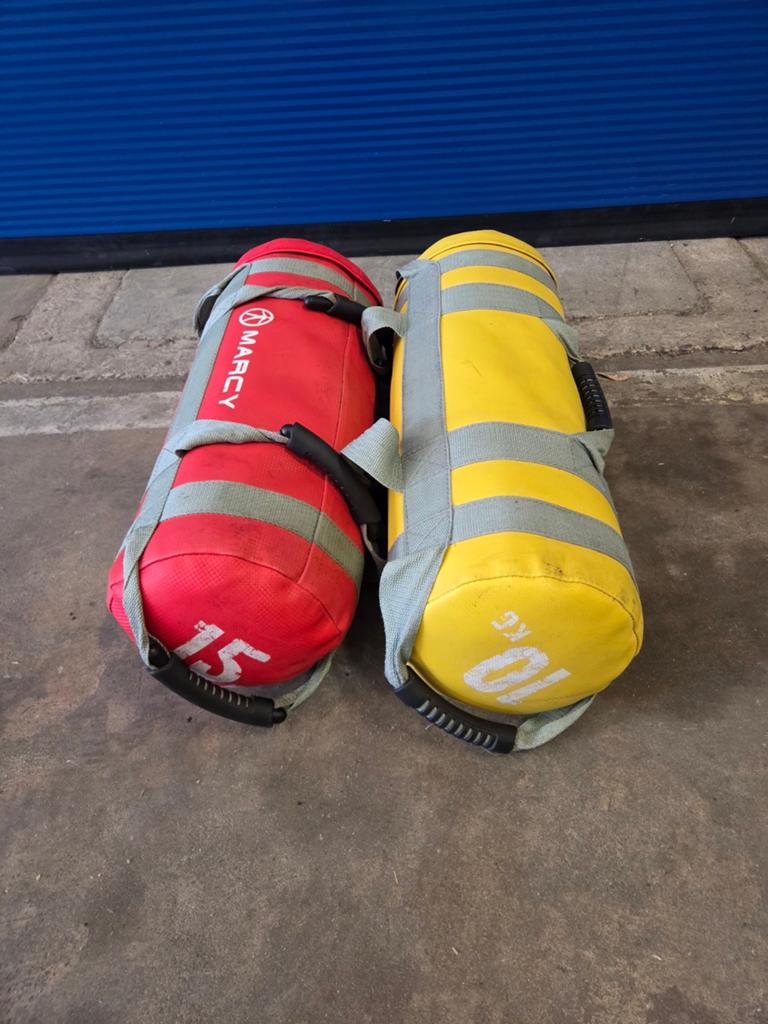 Sandbag sand bags 10kg 15kg, Sport en Fitness, Ophalen
