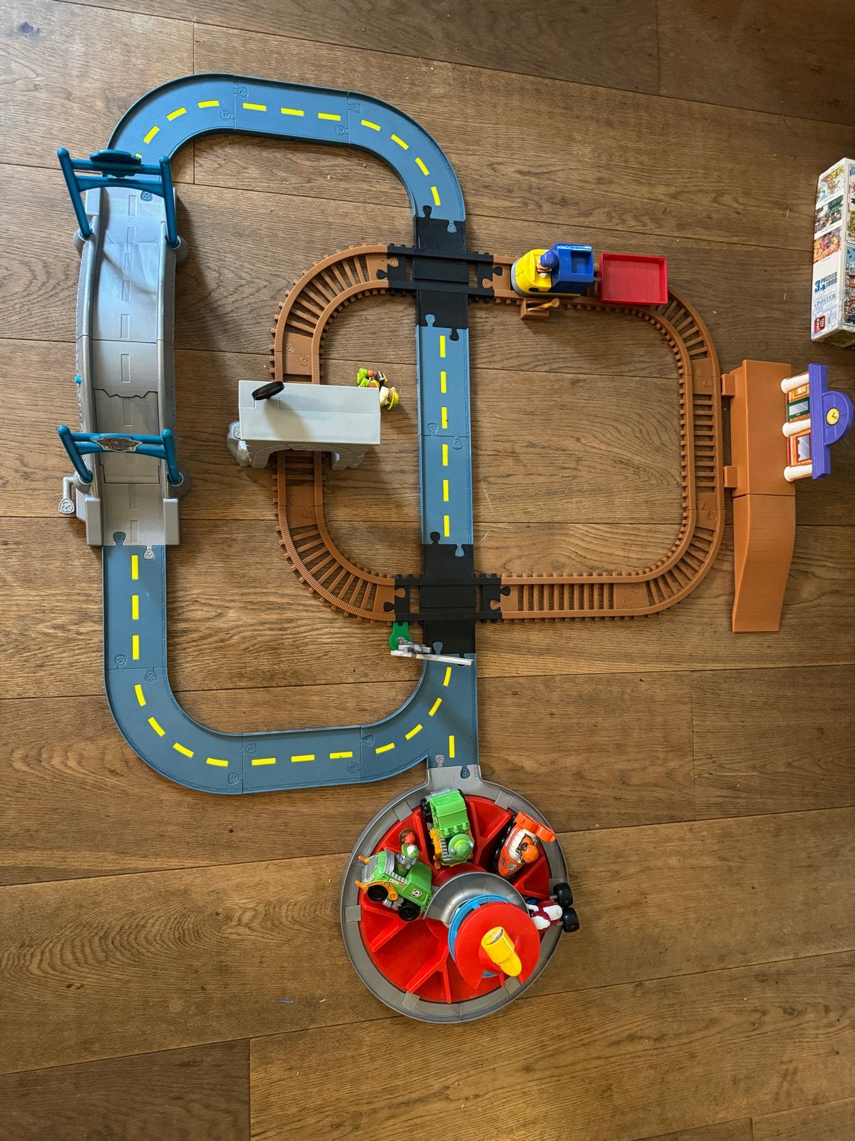 Paw Patrol Rescue Racers Track Builder speelset, Ophalen, Gebruikt