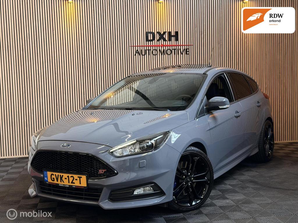 Ford Focus 2.0 ST ST3 250pk StealthGrey PANO CARPLAY RECARO, Auto's, Ford, Bedrijf, Te koop, Focus, ABS, Airbags, Airconditioning
