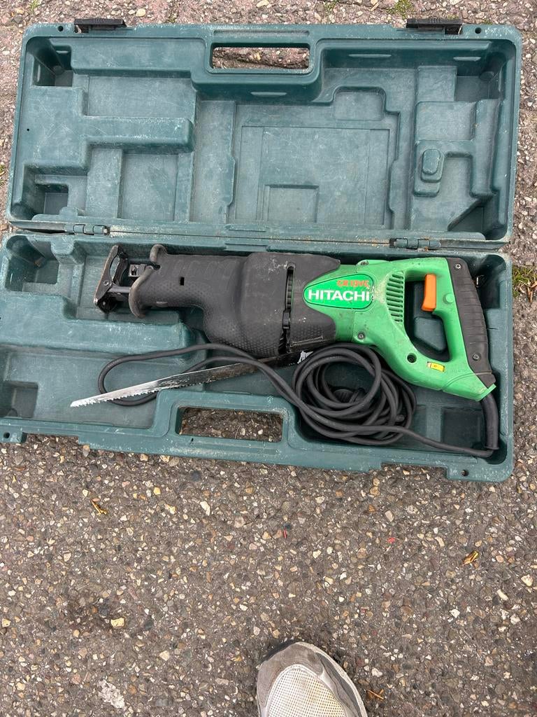 Hitachi reciprozaag in koffer, Ophalen of Verzenden, Gebruikt, Reciprozaag
