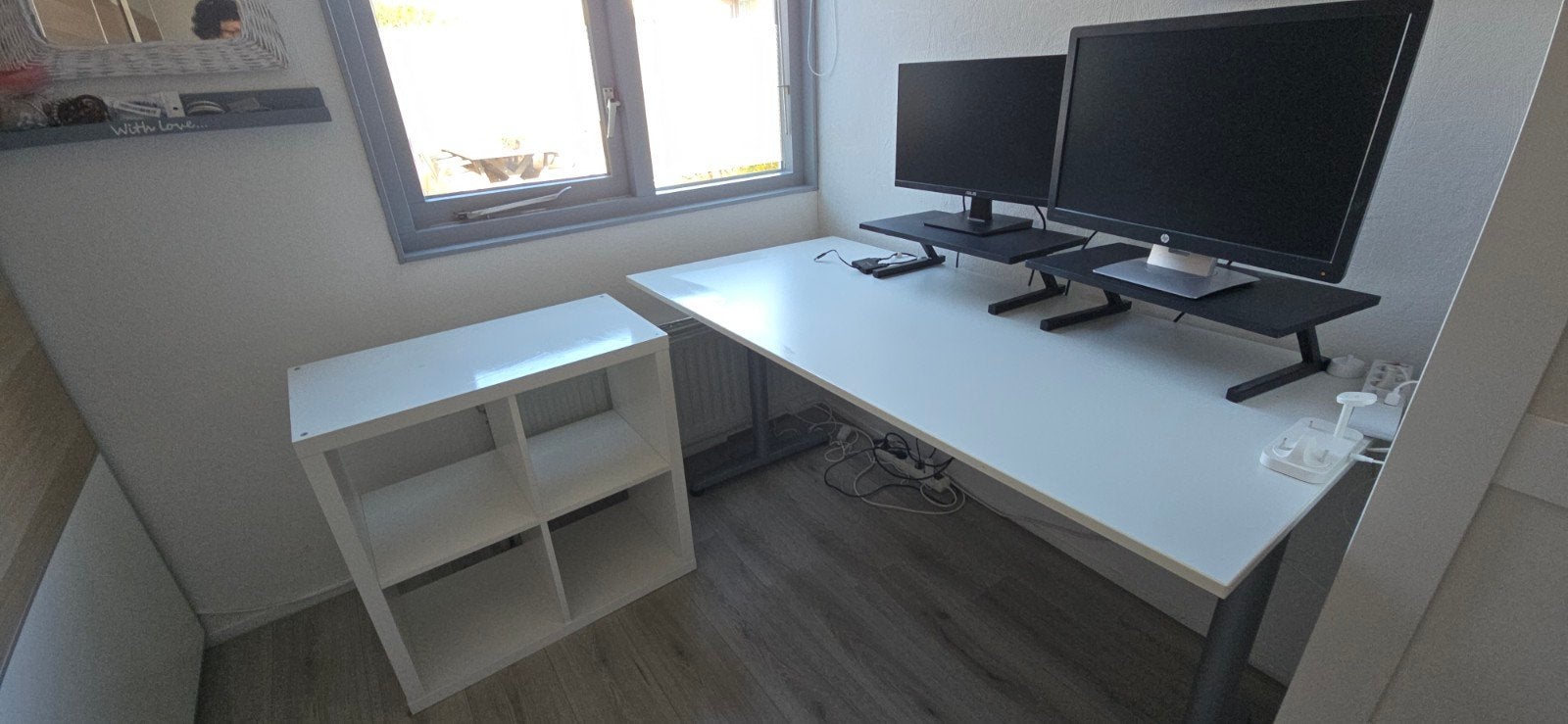 Te koop. Ikea Bureau 1.60x0.80, Ophalen of Verzenden, Gebruikt