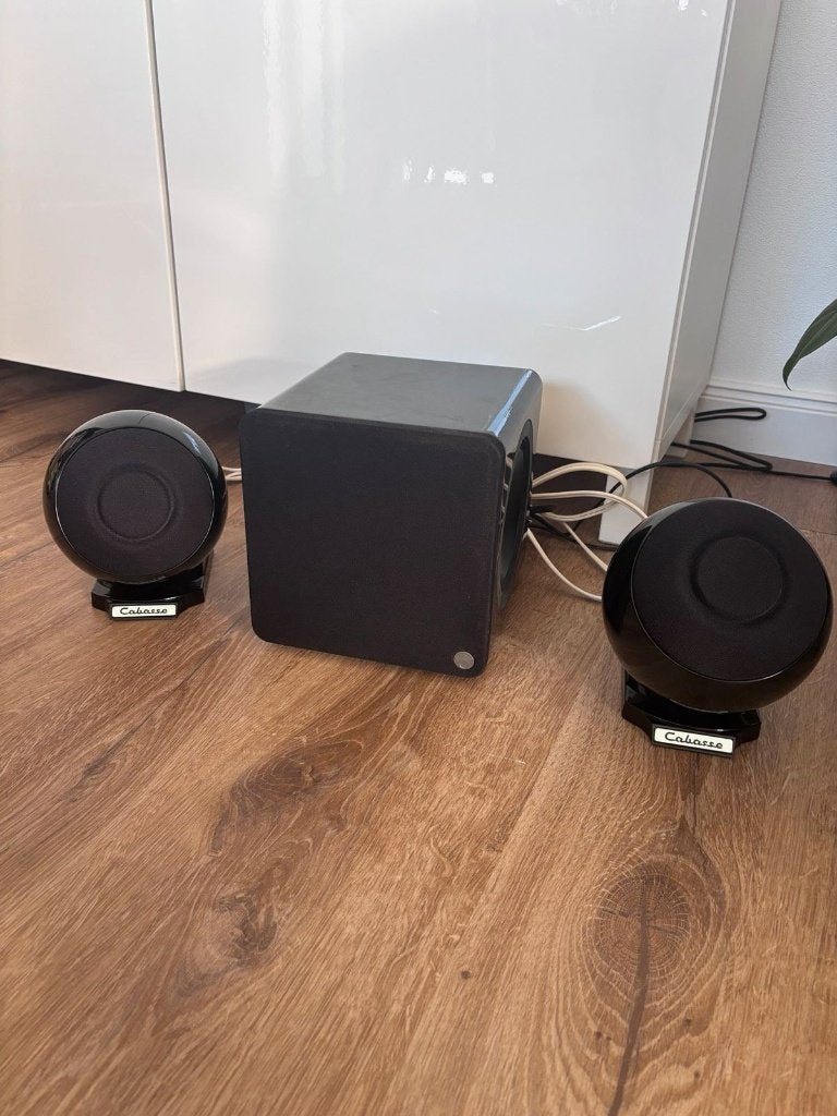 Cabasse iO2 speakers + Cambridge Audio Minx X201 subwoofer