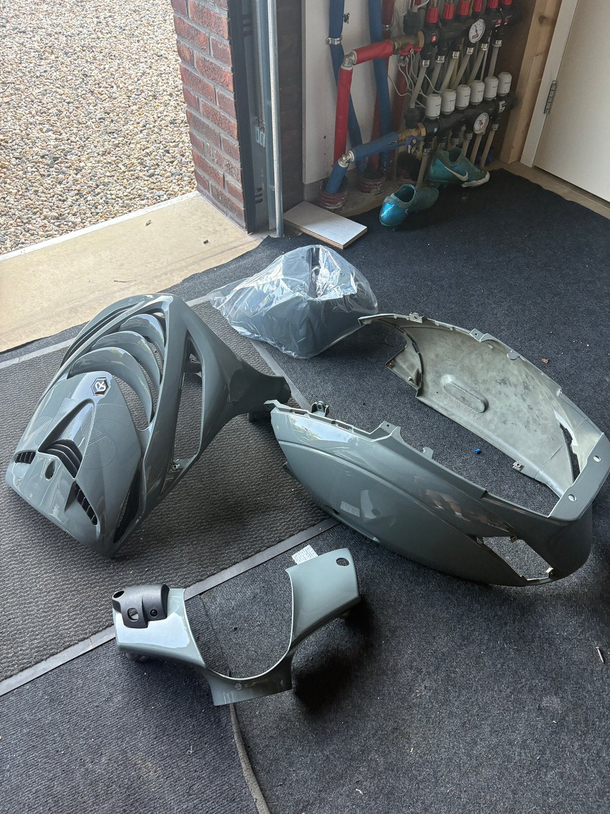 Nardo grey kappenset gloednieuw, Ophalen of Verzenden, Zo goed als nieuw, Kap, Overige merken
