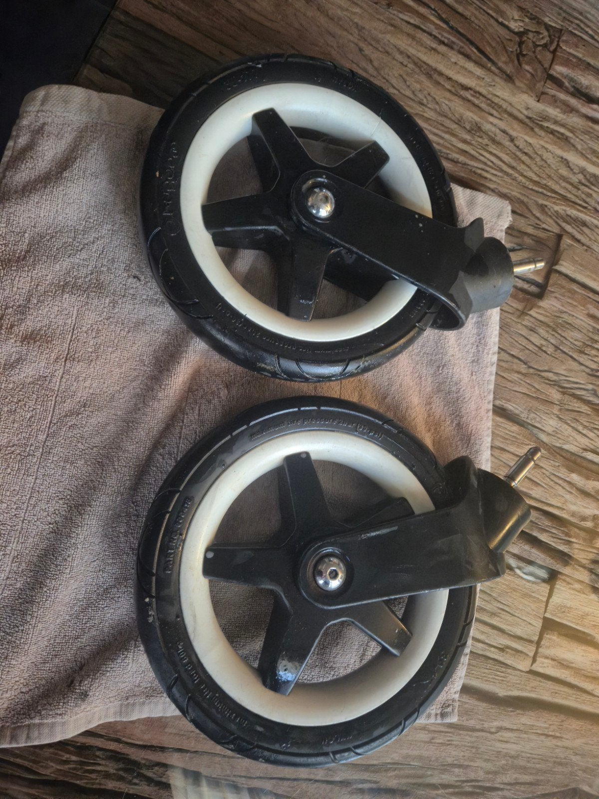 bugaboo donkey voorwielen, Kinderen en Baby's, Ophalen of Verzenden, Gebruikt