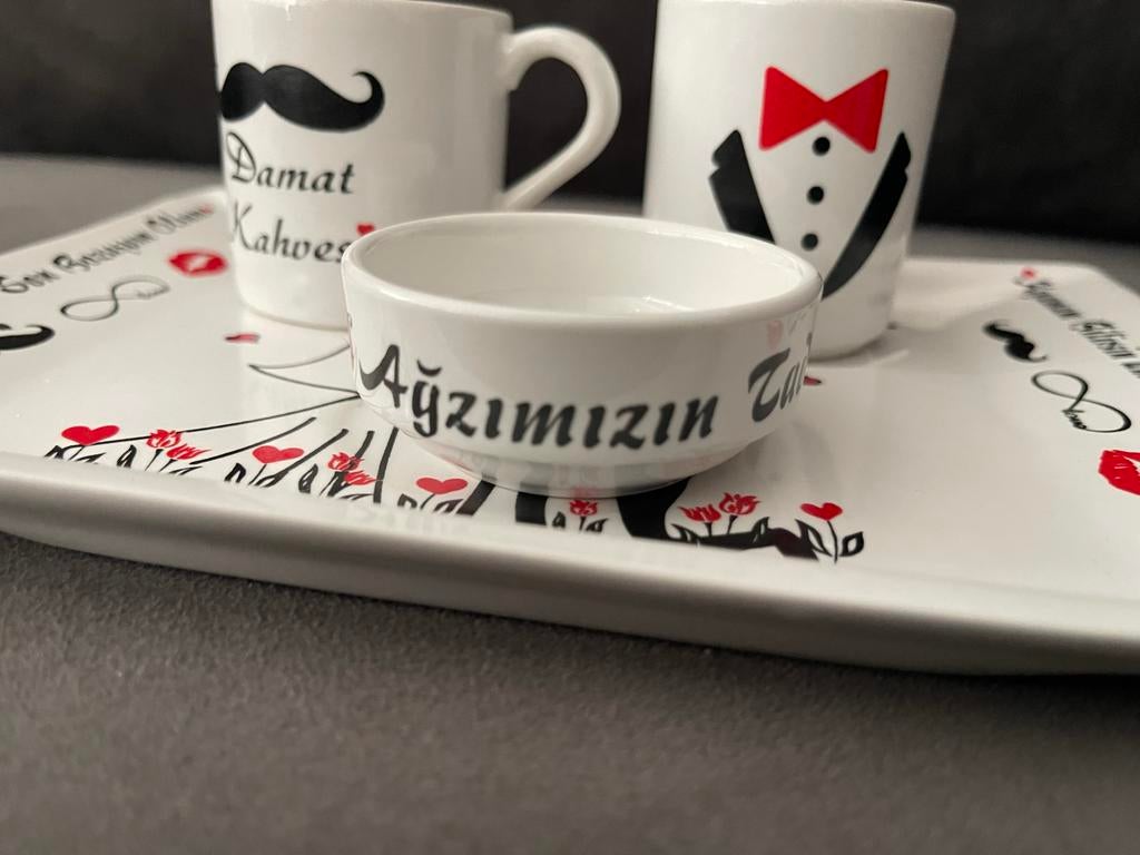 Turkse koffieset voor huwelijksaanzoek, Keramiek, Ophalen of Verzenden, Zo goed als nieuw, Overige stijlen