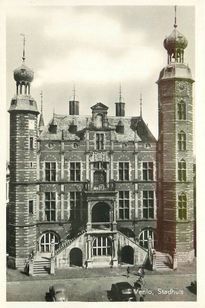 388-437-007 Venlo Stadhuis, Verzenden, Voor 1920, Limburg
