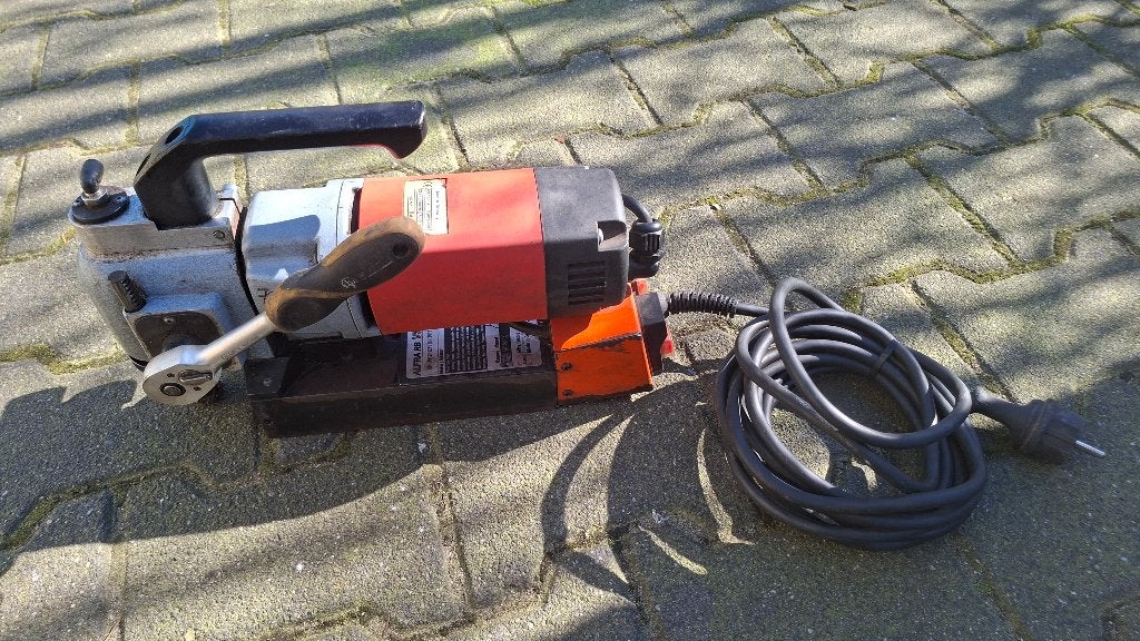 Alfra RB V32 Haakse Magneet boor machine boormachine., ,, Ophalen of Verzenden, Zo goed als nieuw, ,