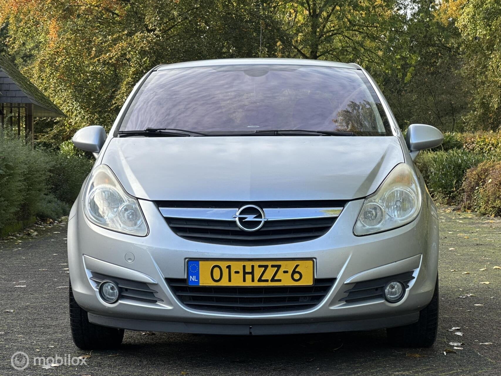 Opel Corsa 1.4-16V Cosmo|NAP|APK|STUUR|STLVW|LMV|PDC|OH DO|, Auto's, Voorwielaandrijving, 1063 kg, Gebruikt, 4 cilinders
