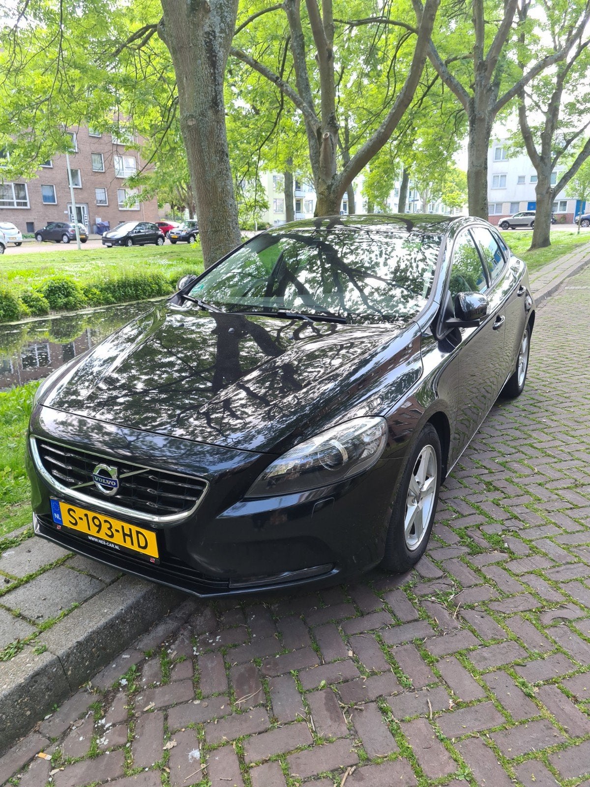 Volvo V40 1.6 T2 120PK 2014 Zwart, Auto's, Voorwielaandrijving, 1596 cc, USB, Zwart