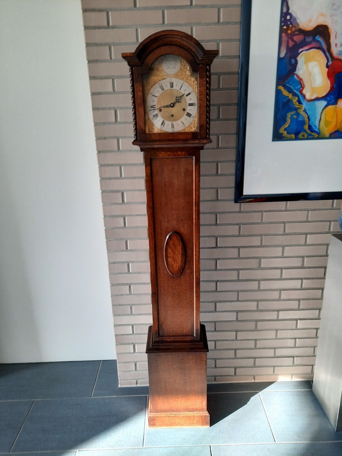 Staande Engelse klok met nieuwe wijzerplaat, Ophalen