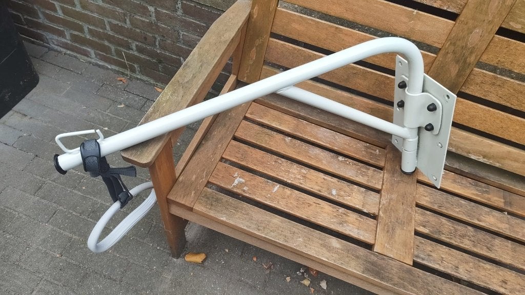 Bed papagaai voor aan de muur, Diversen, Verpleegmiddelen, Ophalen, Gebruikt