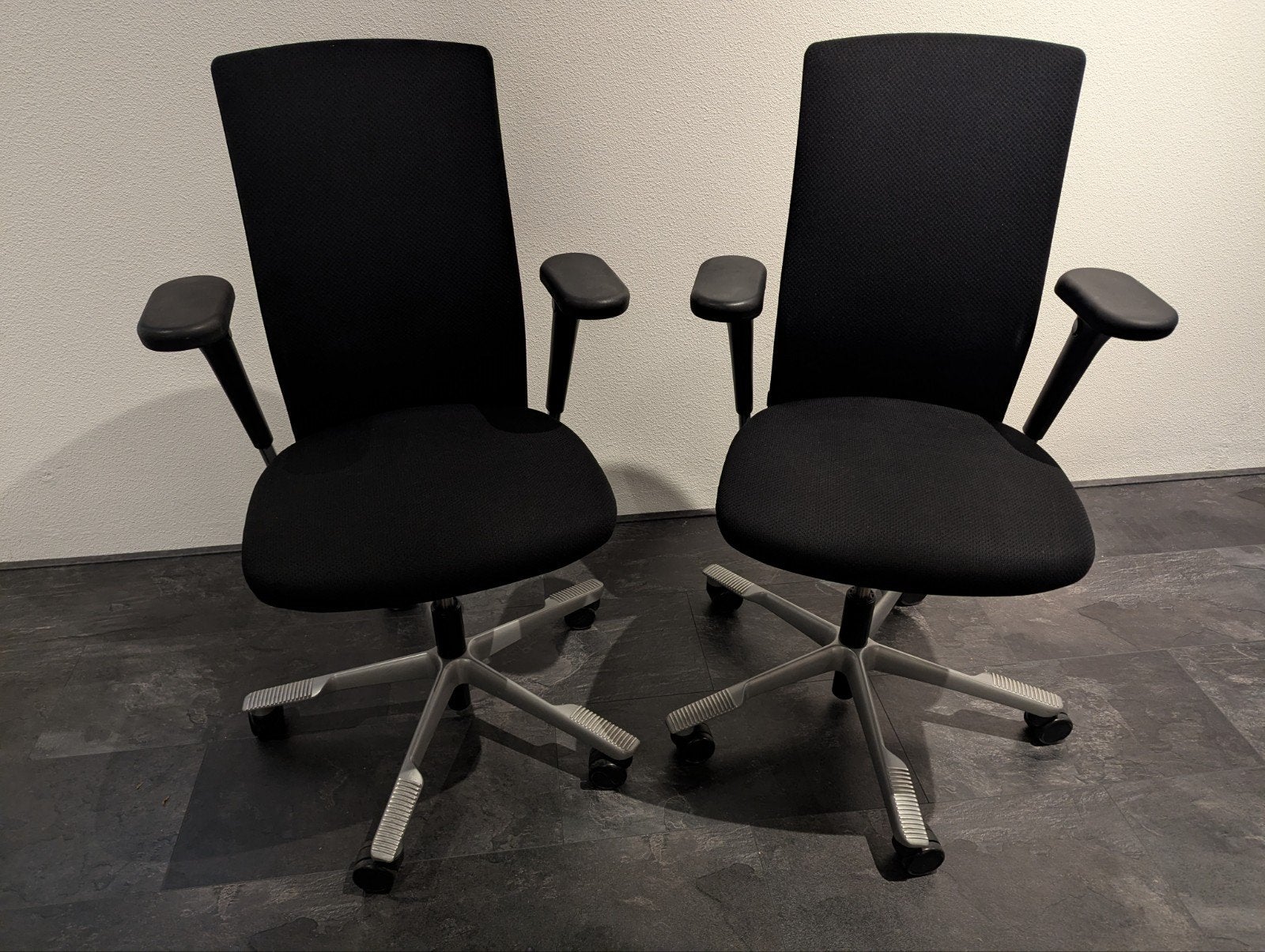 Set van 2 zwarte bureaustoelen - Ergonomisch, Huis en Inrichting, Ophalen, Gebruikt, Zwart, Bureaustoel