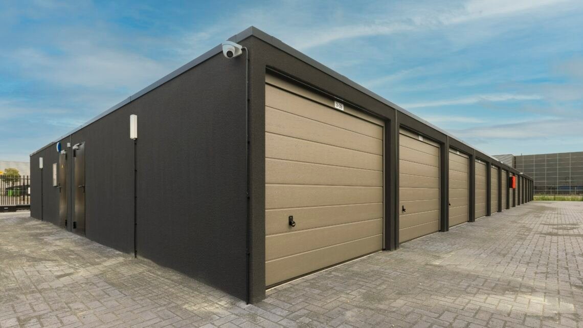 Te Huur: Garagebox op GaragePark Venray, Limburg