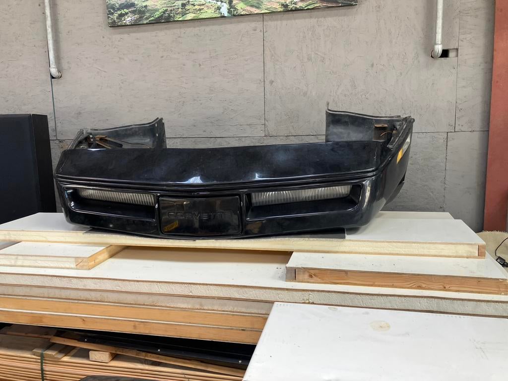 Chevrolet Corvette c4 onderdelen , bumpers front rear& meer, Ophalen of Verzenden, Gebruikt