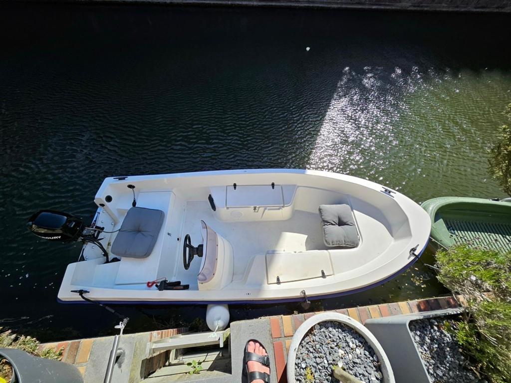 Wato 420 Consoleboot met Mercury buitenboordmotor, Watersport en Boten, Ophalen, Overige merken, Gebruikt, Tot 10 pk