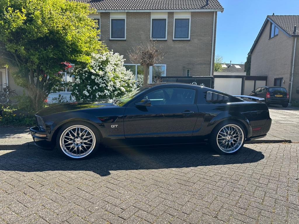 Ford Mustang 2004 Zwart, Auto's, Ford, Particulier, Benzine, Coupé, Geïmporteerd, Zwart, Ophalen