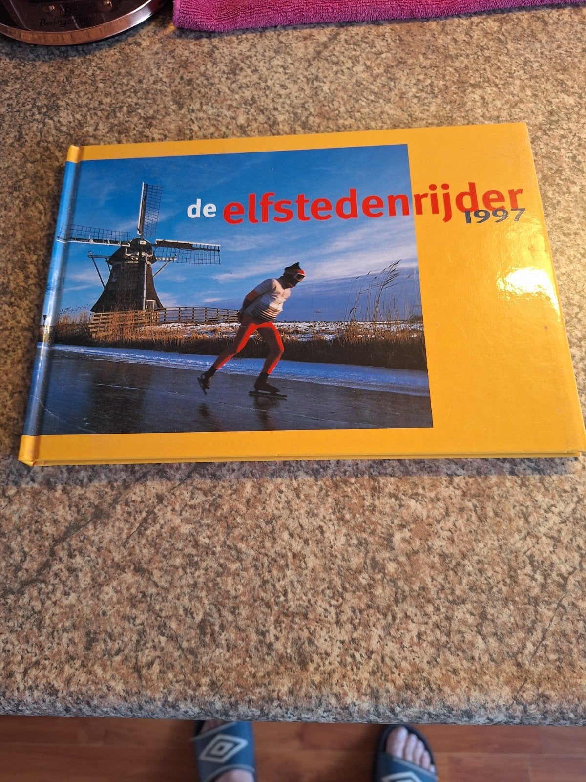 De Elfstedenrijder 1997 - Fotoboek Elfstedentocht, Ophalen of Verzenden, Zo goed als nieuw, Fotografen