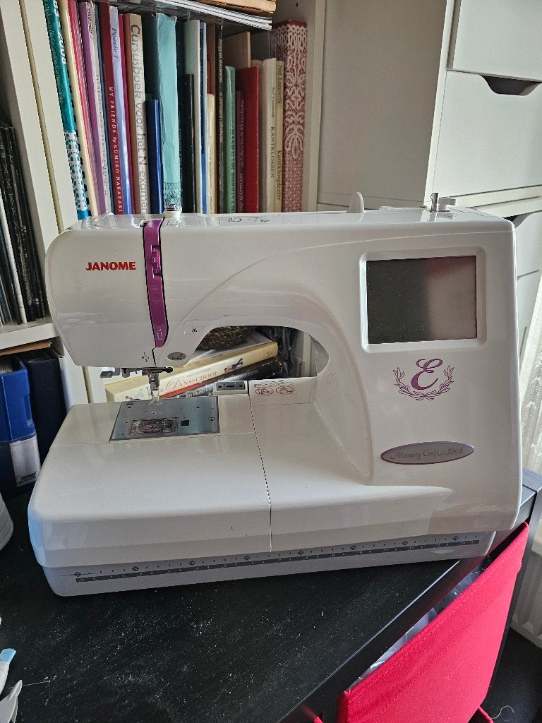 Janome MC 350 e met nieuwe Artistic Digitizer Junior, Ophalen, Gebruikt, Machineborduren, Borduurmachine