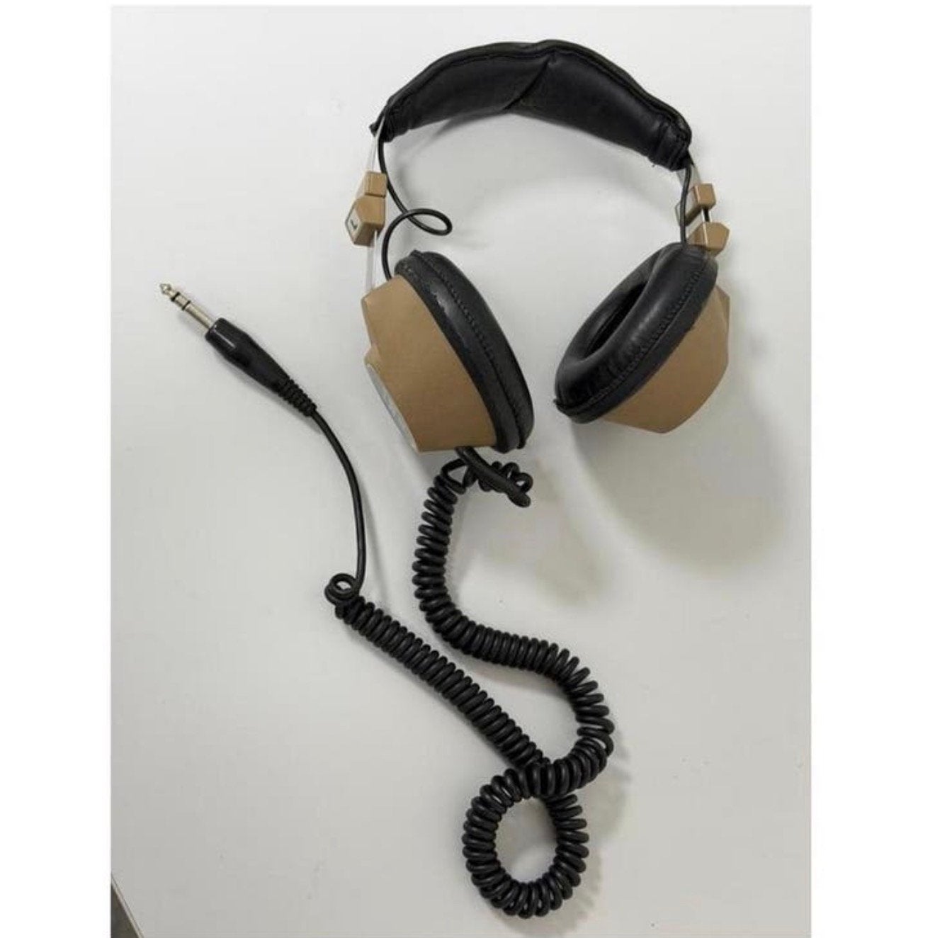 Vintage Realistic Tandy 40 audio hoofdtelefoon koptelefoon, Overige merken, Ophalen of Verzenden, Zo goed als nieuw, Over oor (circumaural)