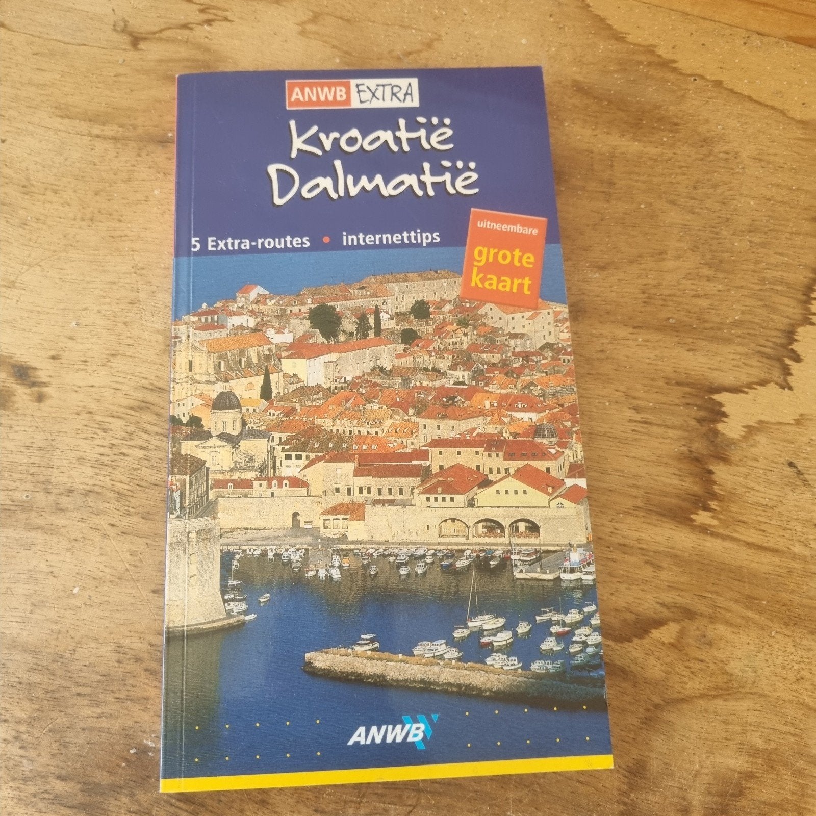 Reisgids Kroatië & dolmatie, Europa, Ophalen of Verzenden, Zo goed als nieuw, Reisgids of -boek